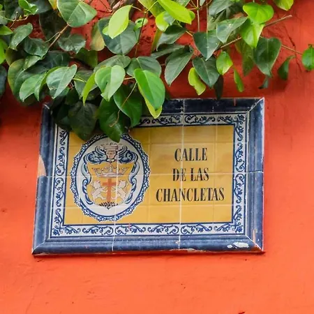 Pensión Sallena House 1